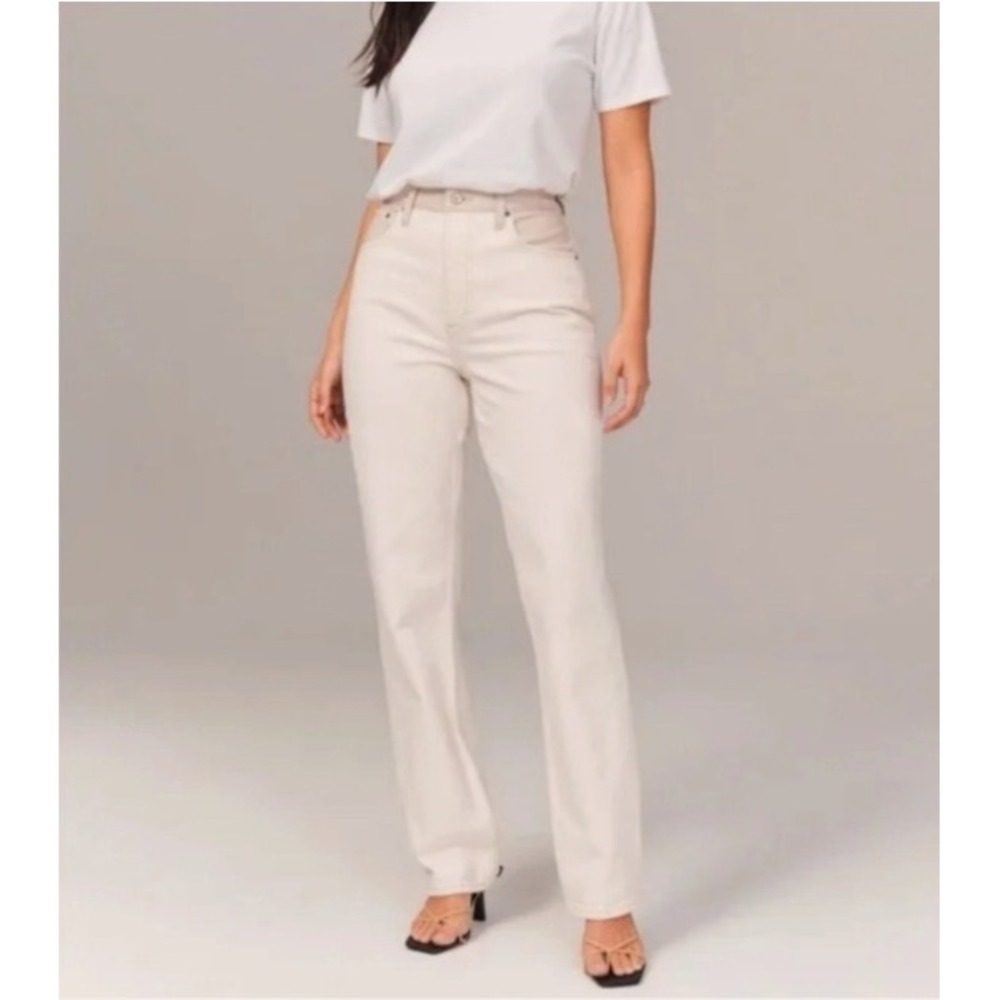 Abercrombie‎ & Fitch 90s Relaxed High Rise Jeans Neutral 32 14L Cream Clean Girl